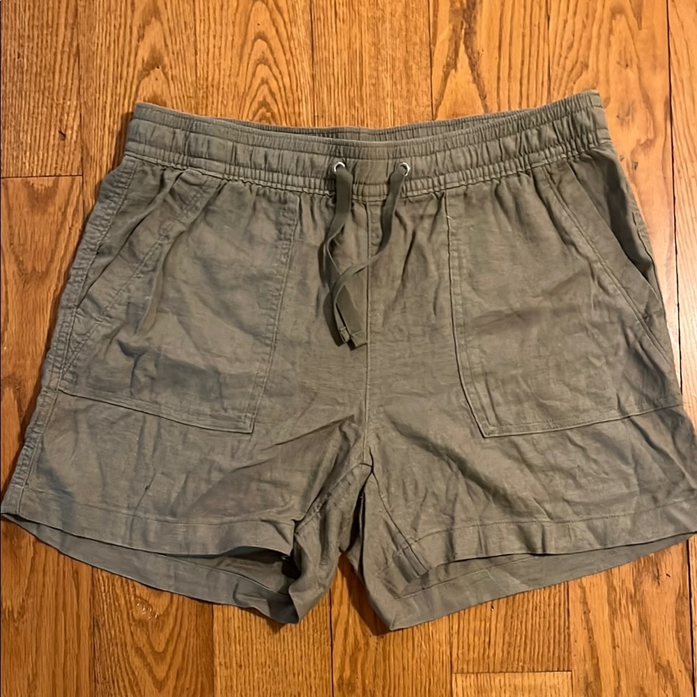 Nautica Shorts with Drawstring Waistband | Size M |